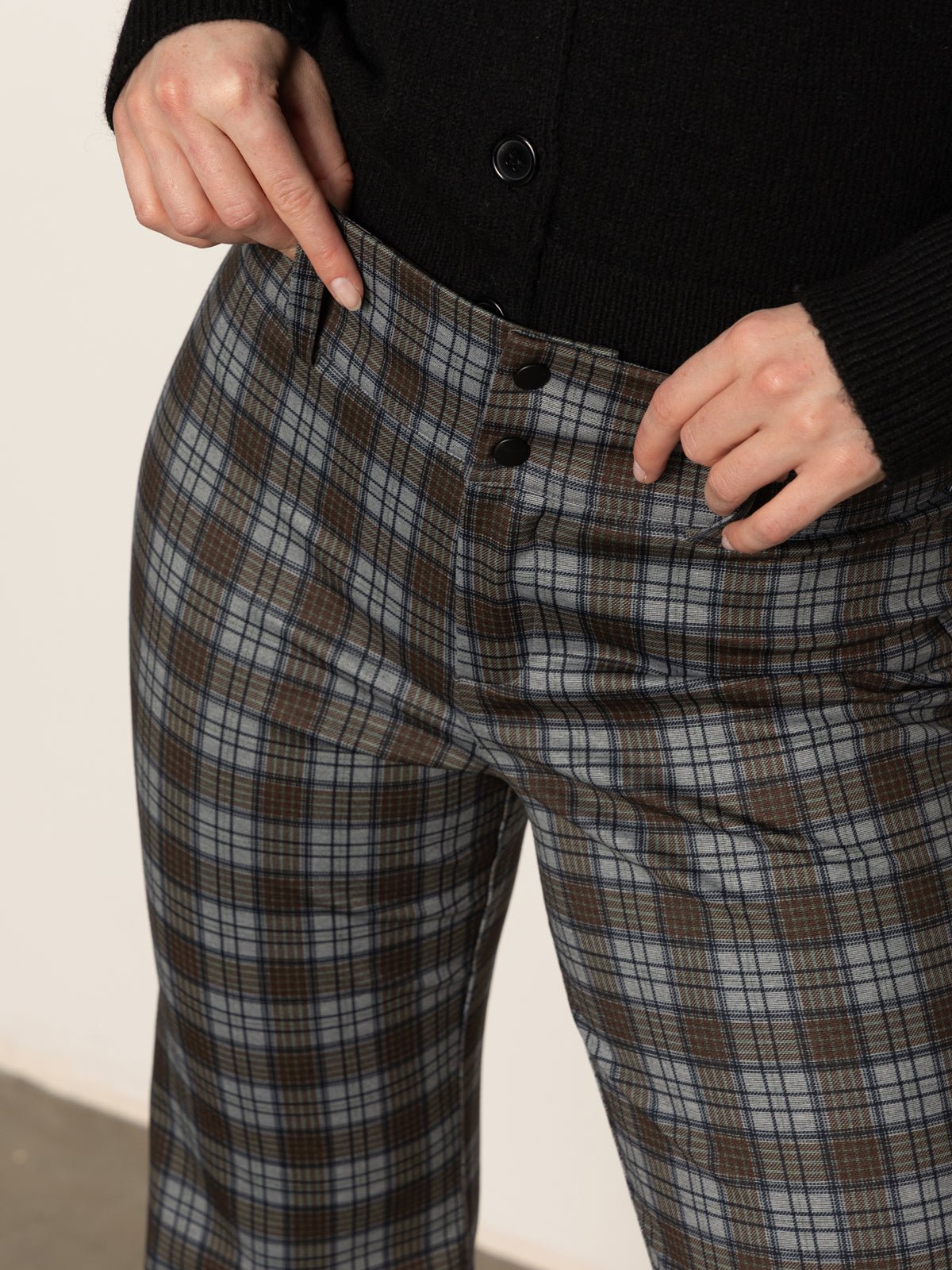 90's Straight Legging Burnt Olive Plaid